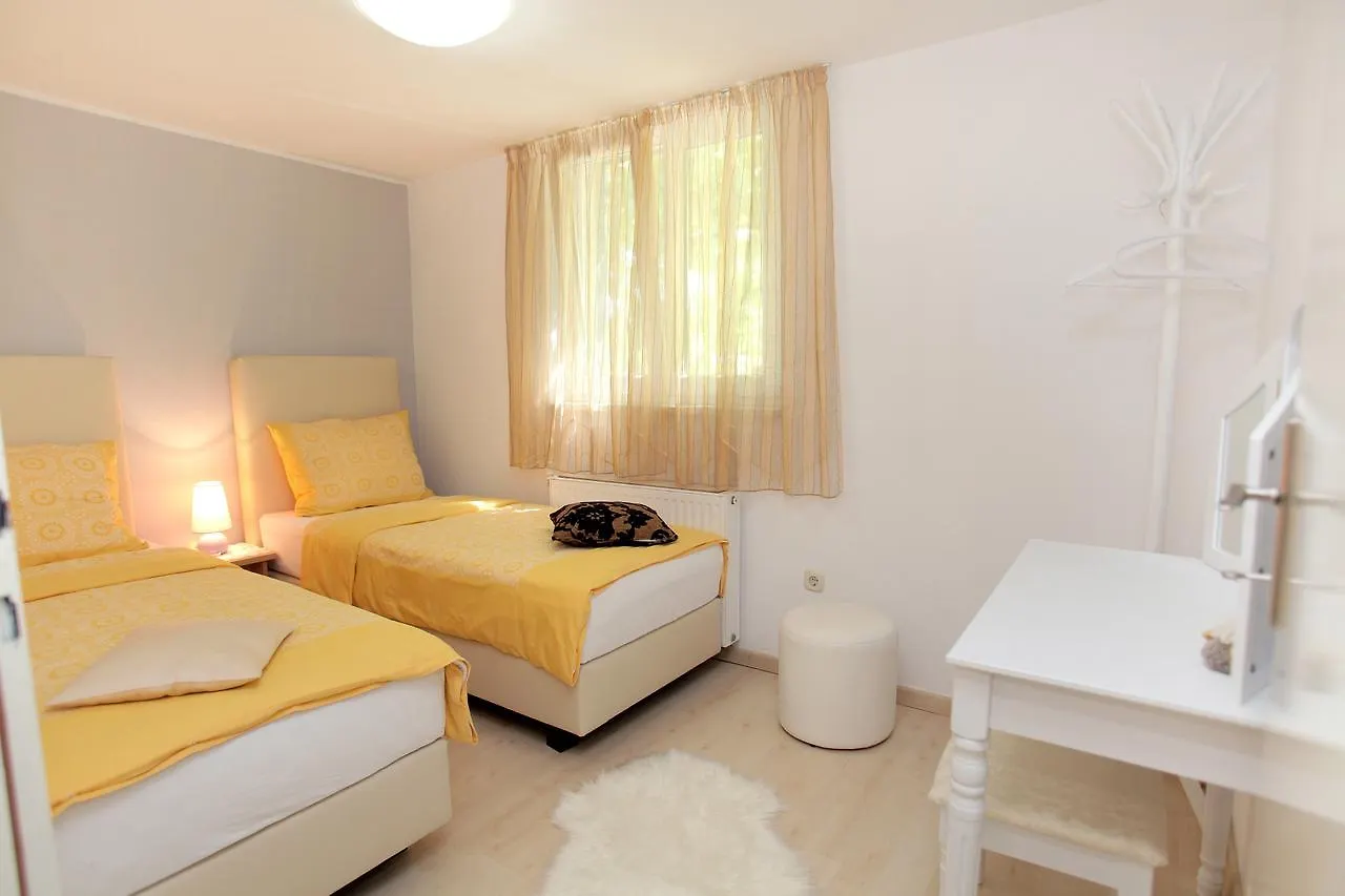 Apartment Eva Trogir