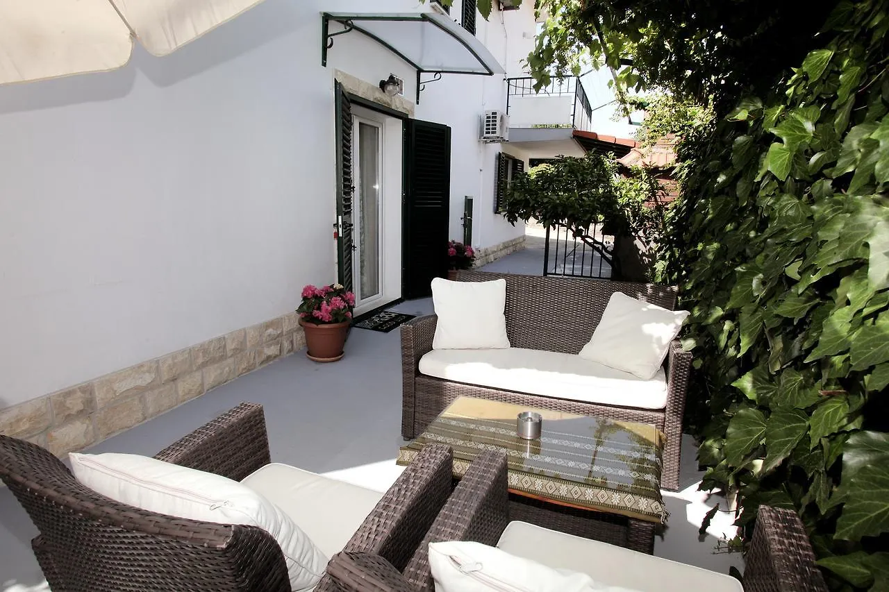 Apartment Eva Trogir Kroatië